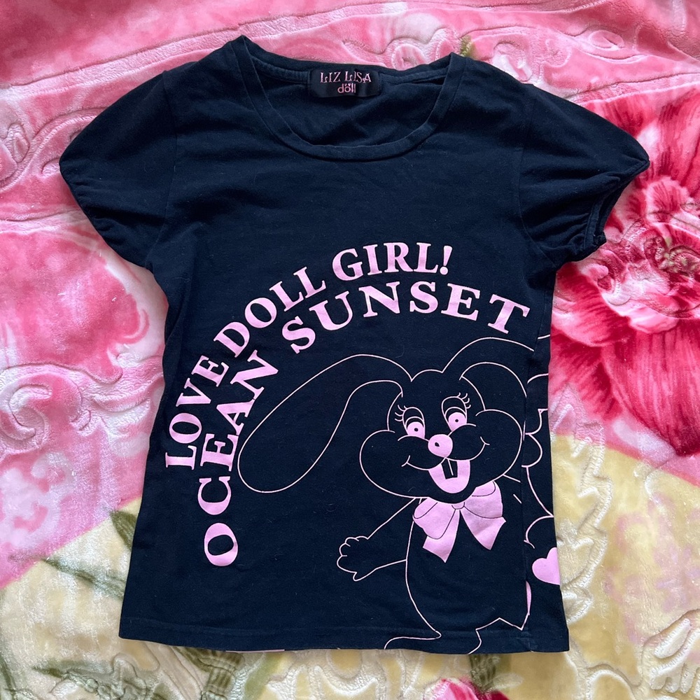 Liz Lisa dolly top
